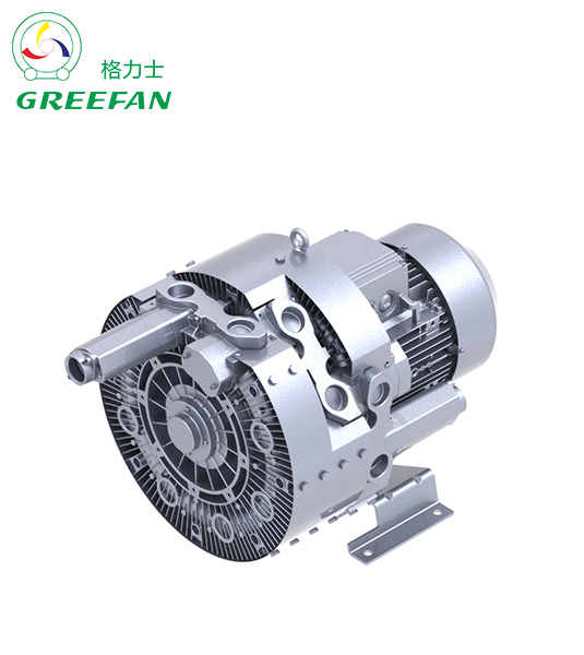 High pressure axial fan